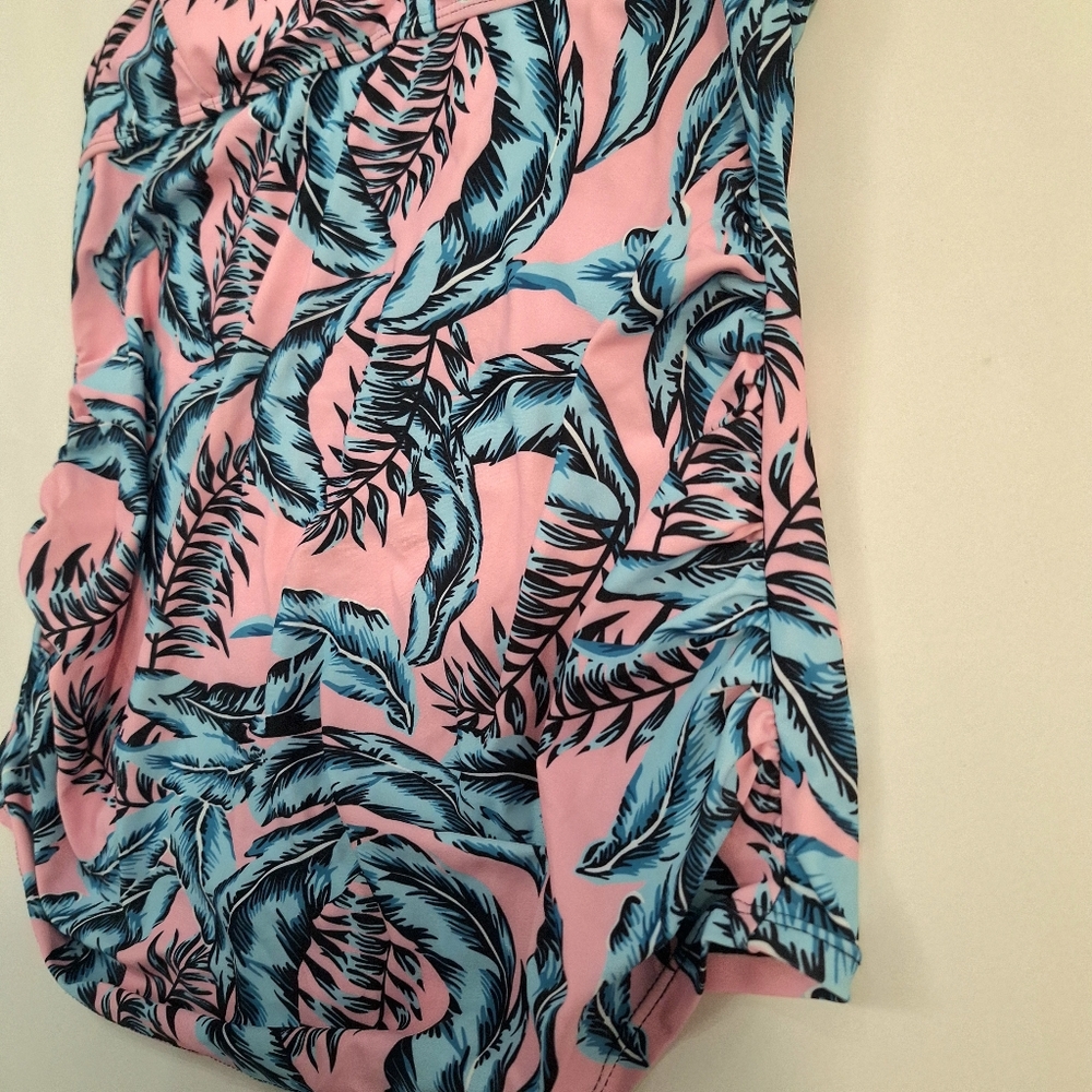 Maternity Tankini Swimsuit Top - Size Medium - Picture 3 of 6